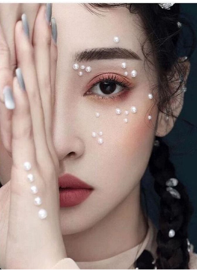 Generic - 2800 Self-adhesive Pearl Eyeshadow Patches, Women's Nail Decorations and Kids DIY Handmade Accessories for Holiday Decorations - Image 1