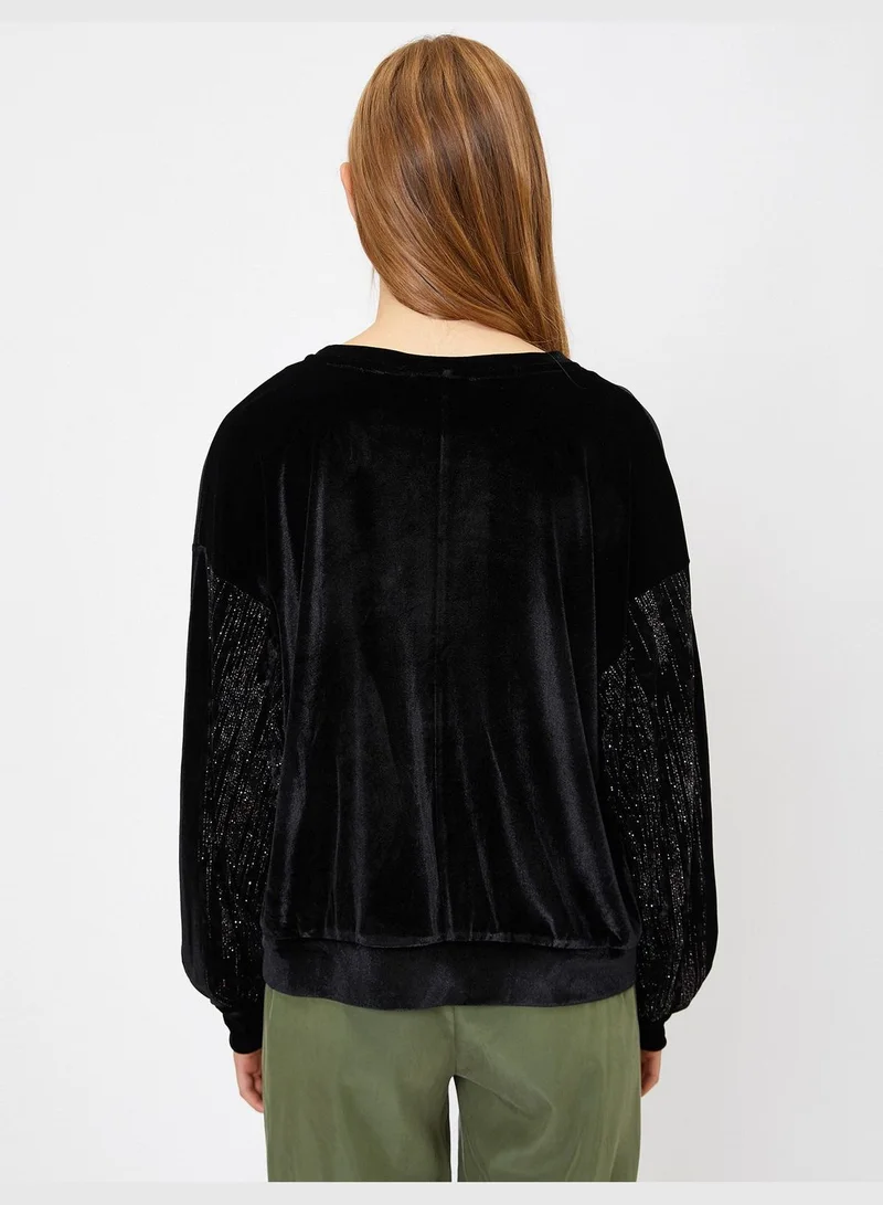 KOTON Shimmer Detailed Sweatshirt