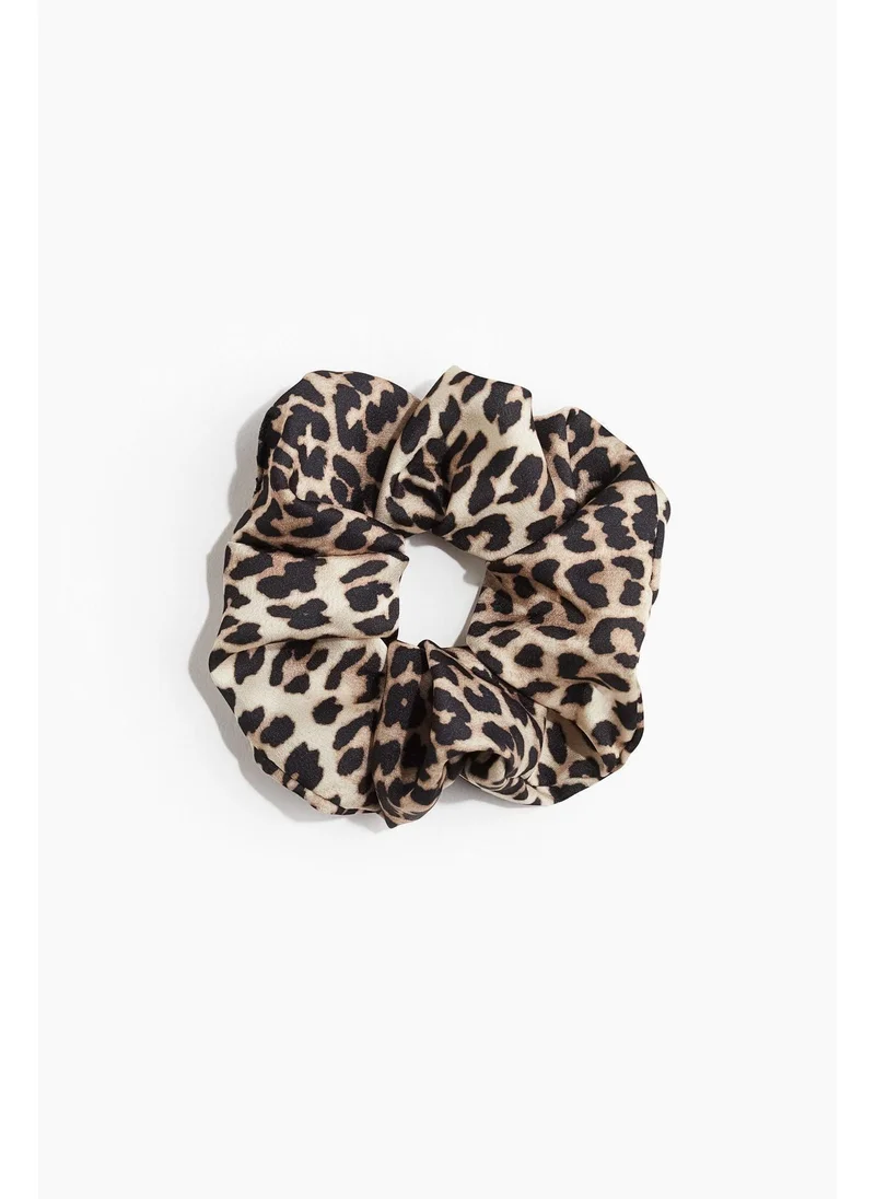 H&M Large scrunchie