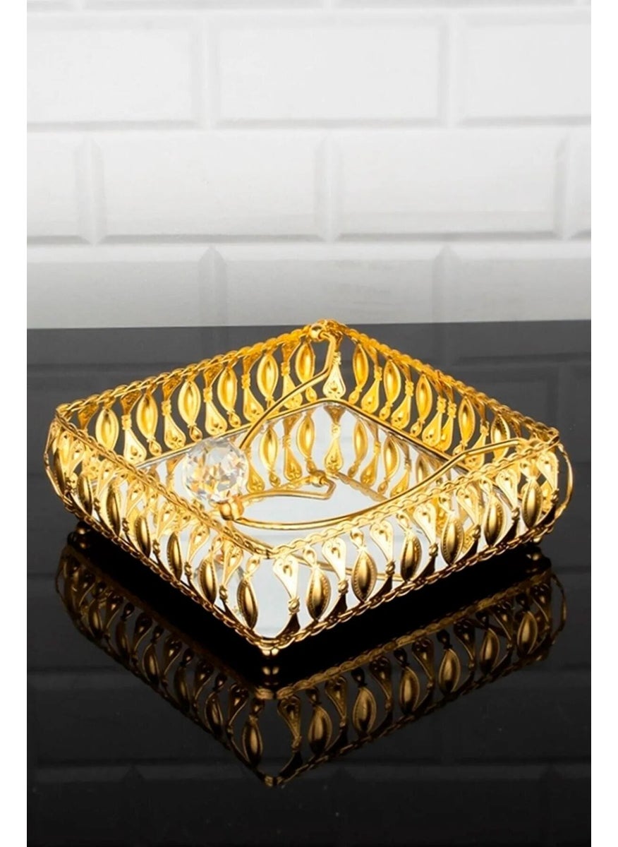 Stone Mirrored Premium Napkin Holder Stainless Steel Luxury Napkin Box Gold Embroidered - pzsku/Z8C151AD7F6E2CA518A6AZ/45/_/1729211051/6235aaef-7579-4697-9a0e-ca17d3fe9b55