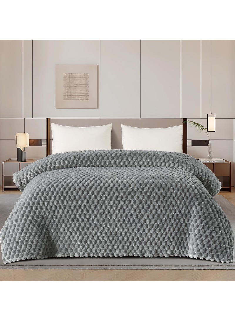 مينجلي بطانية سرير ناعمة الملمس محفر نفرين صيفي 1.8  كليو جرام مقاس كينج 220x200 سم - Image 1