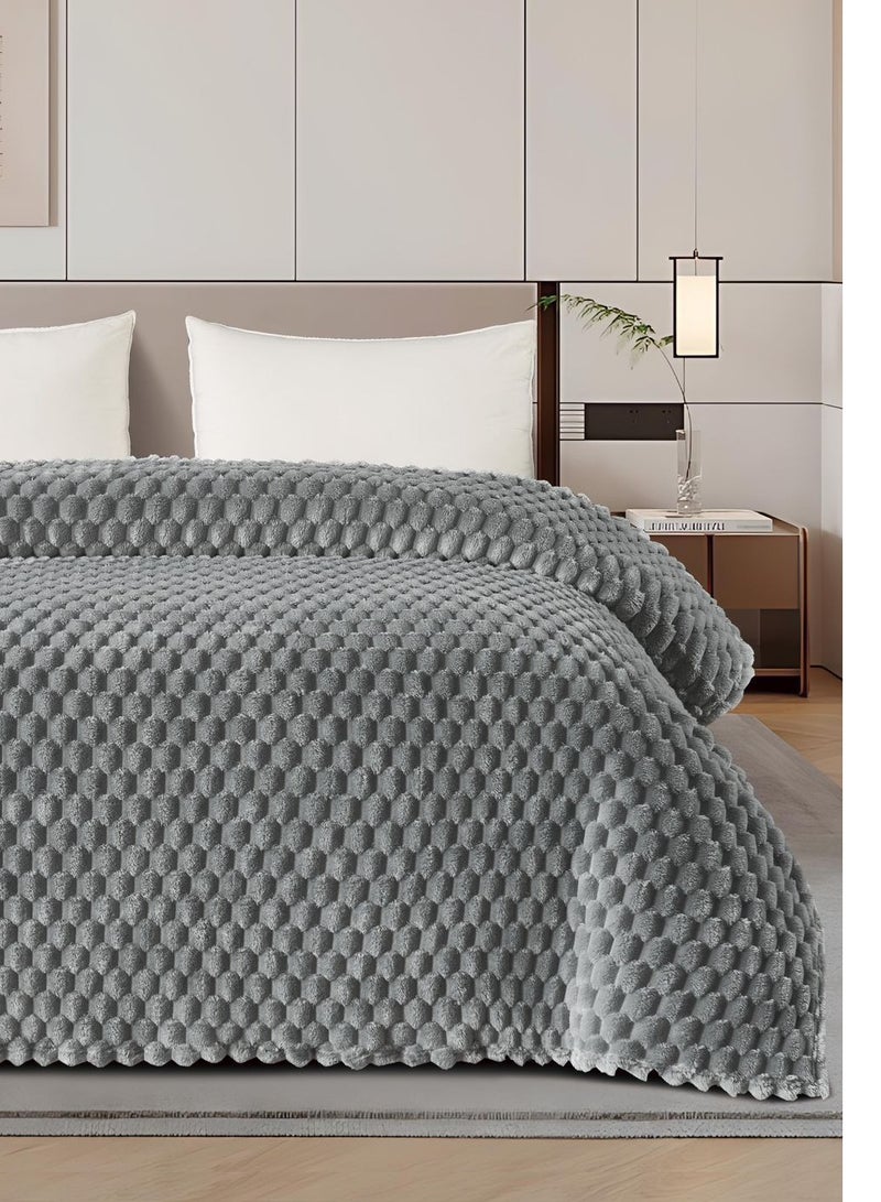 مينجلي بطانية سرير ناعمة الملمس محفر نفرين صيفي 1.8  كليو جرام مقاس كينج 220x200 سم - Image 2