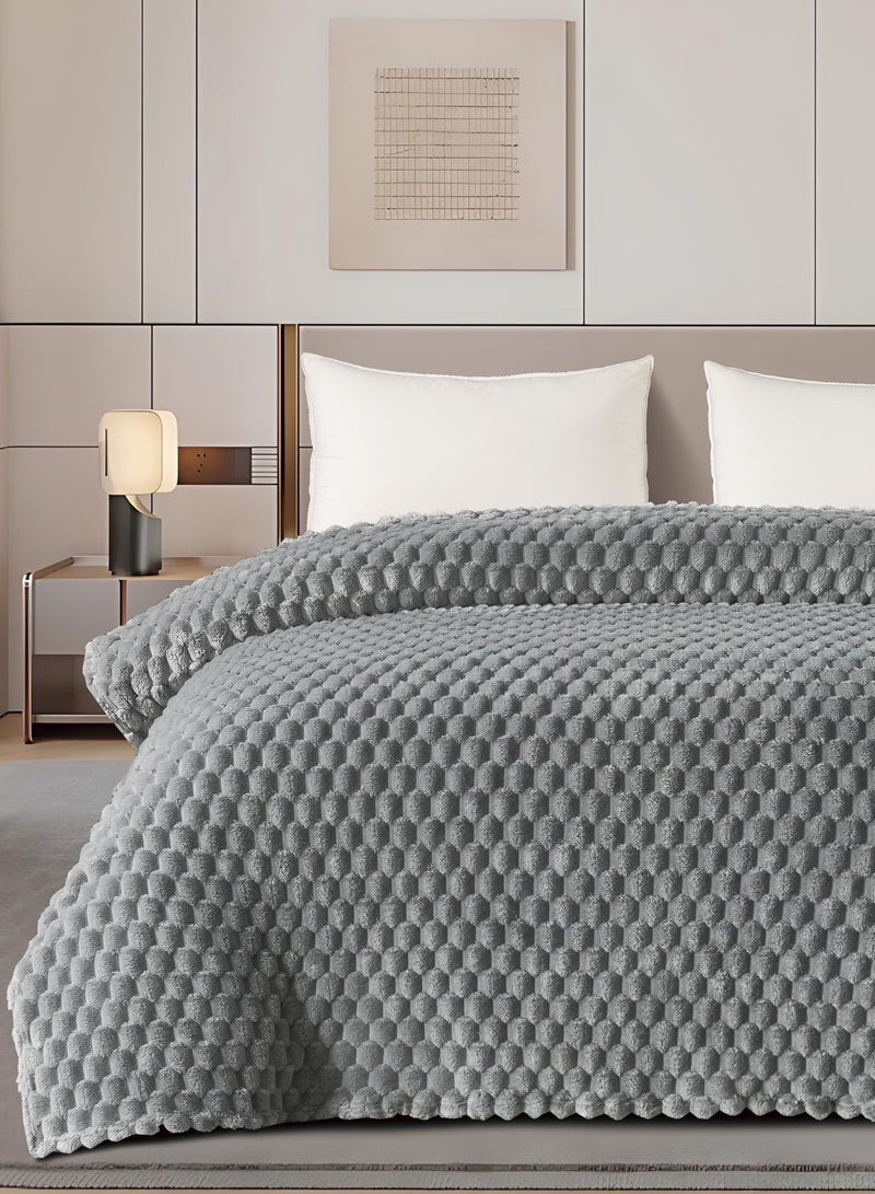 مينجلي بطانية سرير ناعمة الملمس محفر نفرين صيفي 1.8  كليو جرام مقاس كينج 220x200 سم - Image 3