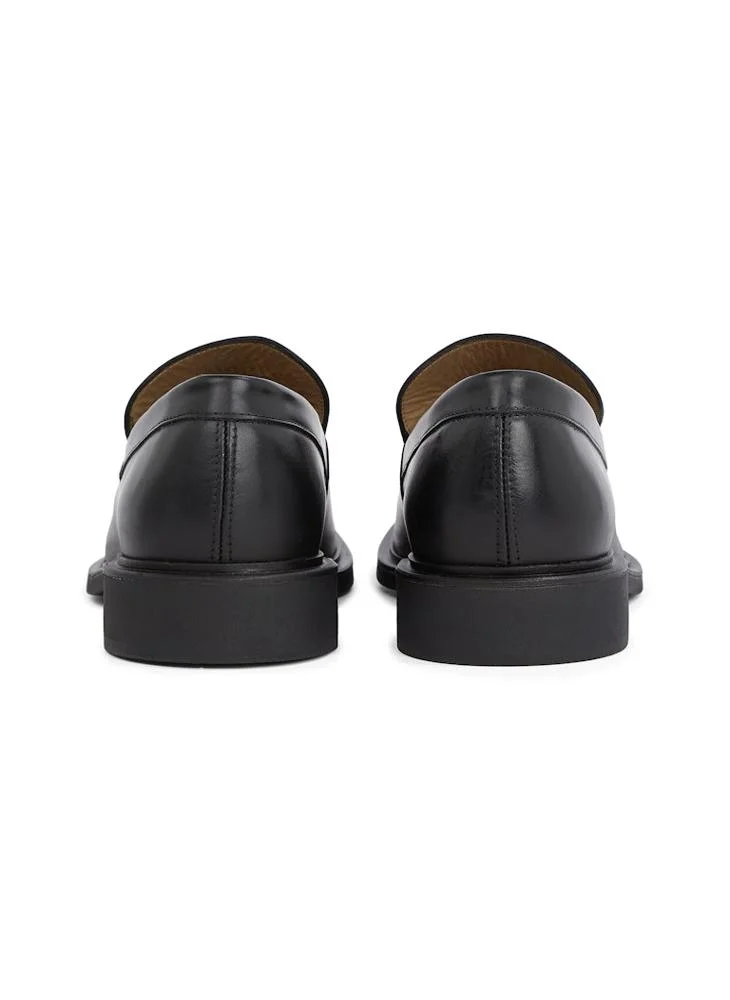 CALVIN KLEIN SQUARE MOCCASIN