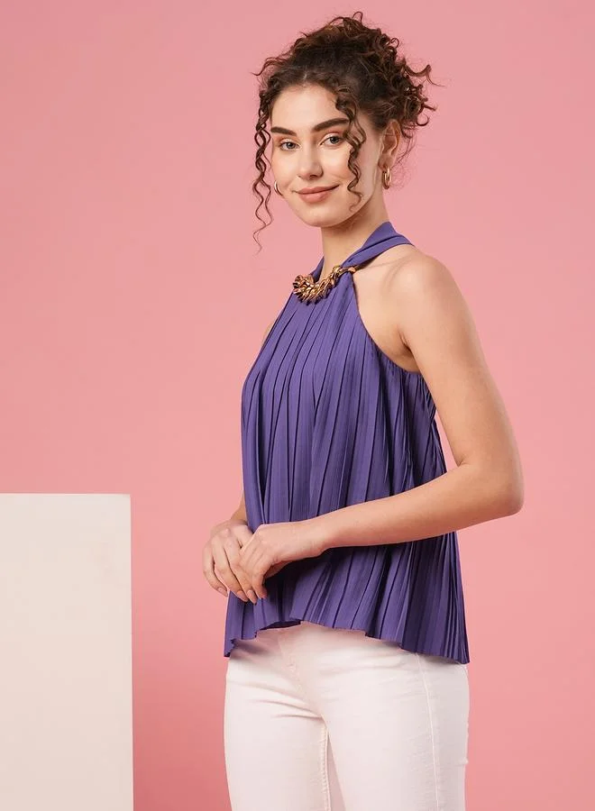 globus Women Purple Solid Accordion Pleated Top with Chain Detail