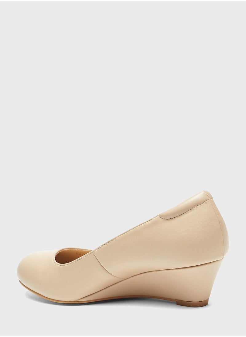 shoexpress - Wedge Heel Pumps - Image 1