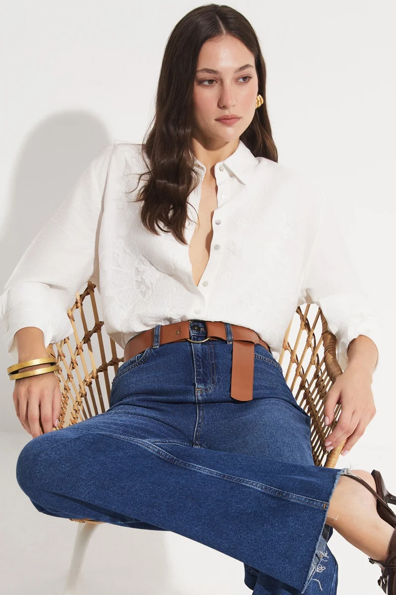 JUNE Women's Exclusive Oversize/loose Cut Linen Blend Embroidered Detail Shirt
