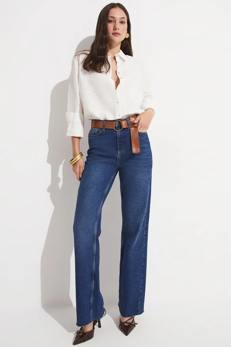 JUNE Women's Exclusive Oversize/loose Cut Linen Blend Embroidered Detail Shirt