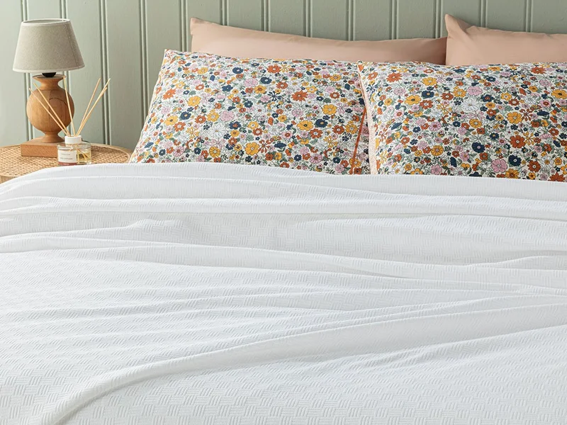إنجلس هوش English Home Plain Cotton Double Pike 200X220 cm White