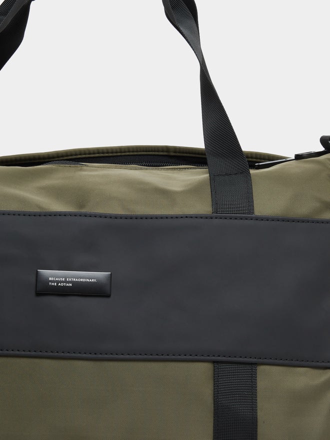 Styli Styli Color Block Sports Bag with Double Handles - Image 3