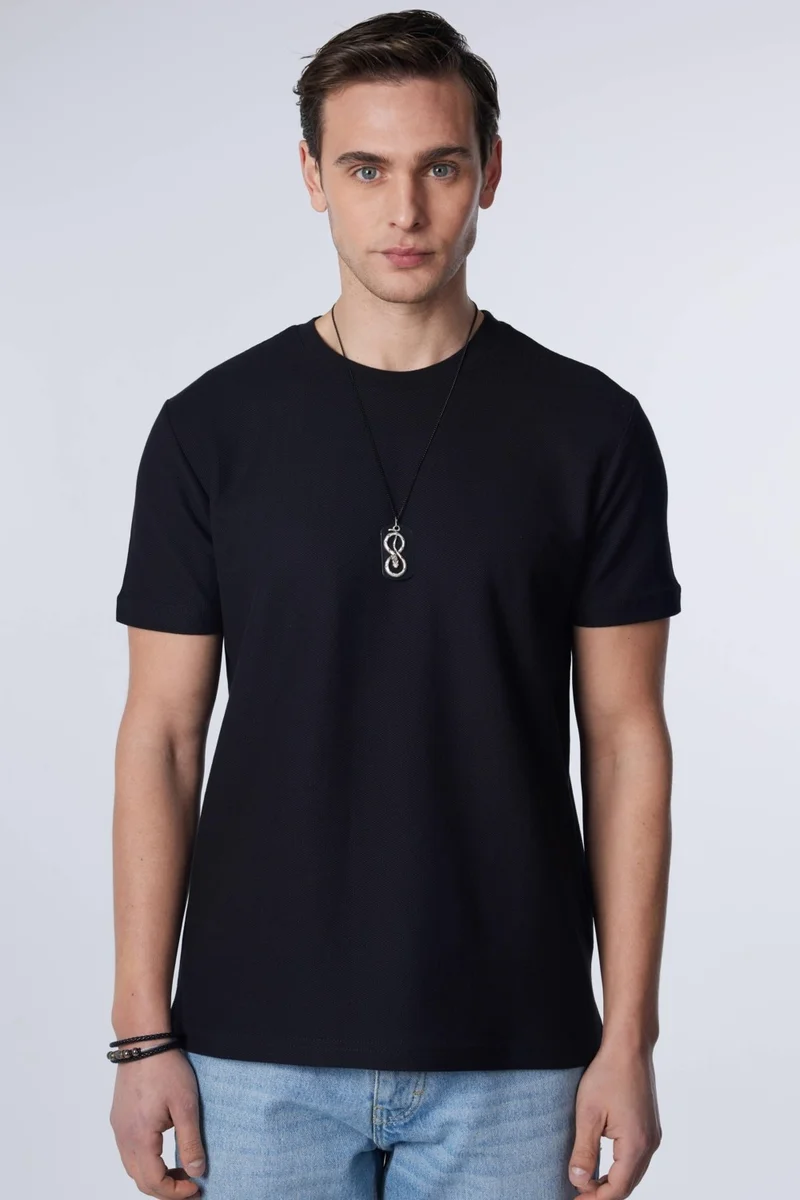 Tudors Men's Slim Fit Narrow Cut Cotton Soft Textured Patterned Black Crew Neck T-Shirt