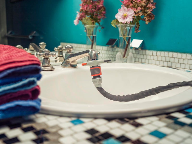 Gardena Tap Connector for Indoor Taps: Connection for Indoor Taps, Including Adapter for Aerator Head, Spanner for Easy Fitting, for Kitchen and Bathroom (18210-20), Multicolour - Image 5