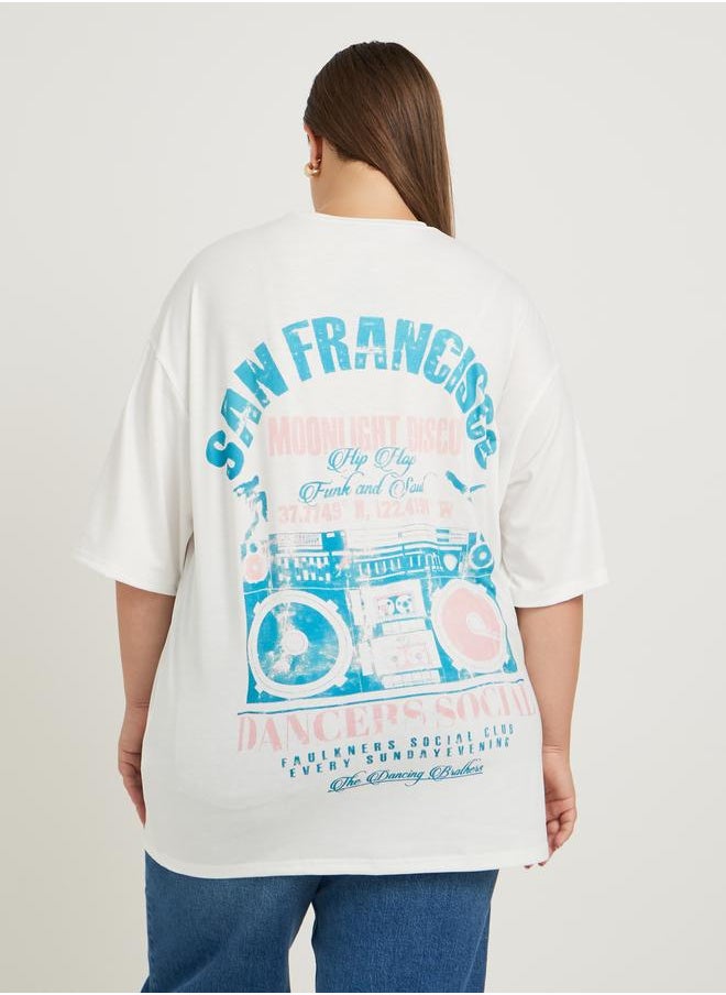 Styli Styli Plus Size Graphic Print Dropped Shoulder Oversized T-Shirt  - Image 5