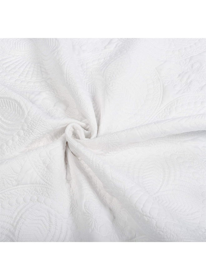 MONOBLANKS MONOBLANKS Cotton Baby Quilt Personalized Monogram Lightweight Embossed Scalloped Throw Blanket Four Seasons (White)  - Image 5