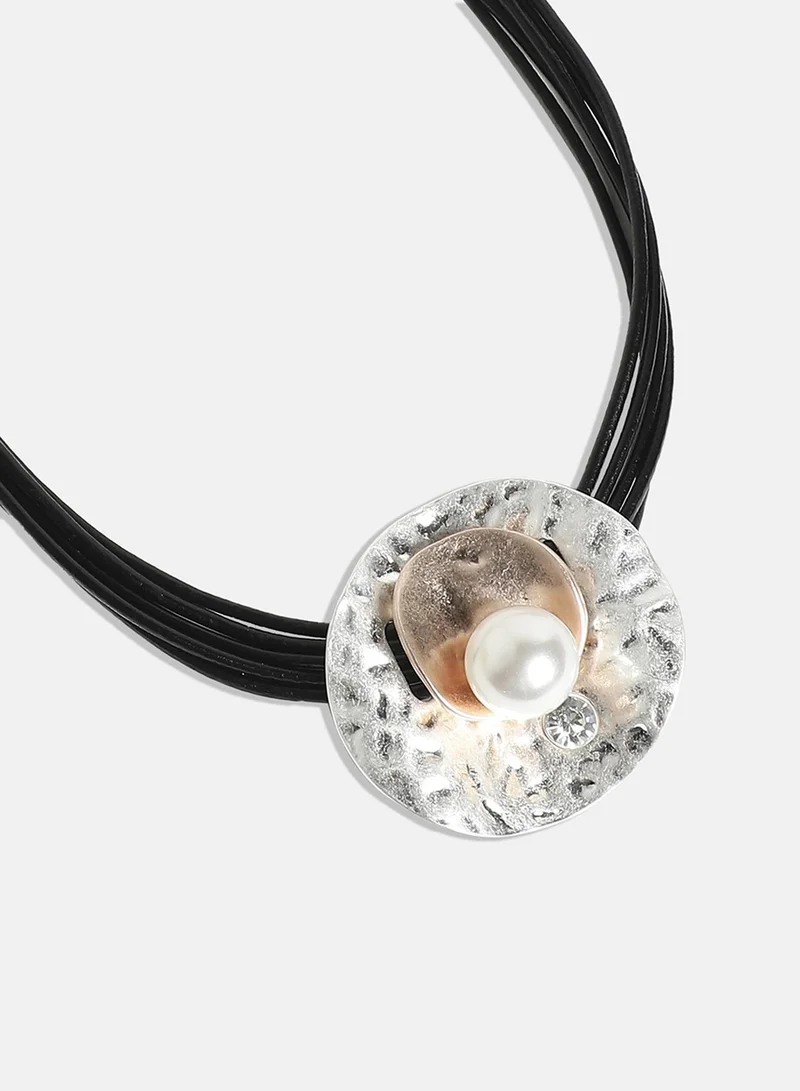 SOHI Dented Pearl Artificial Necklace Jewellery