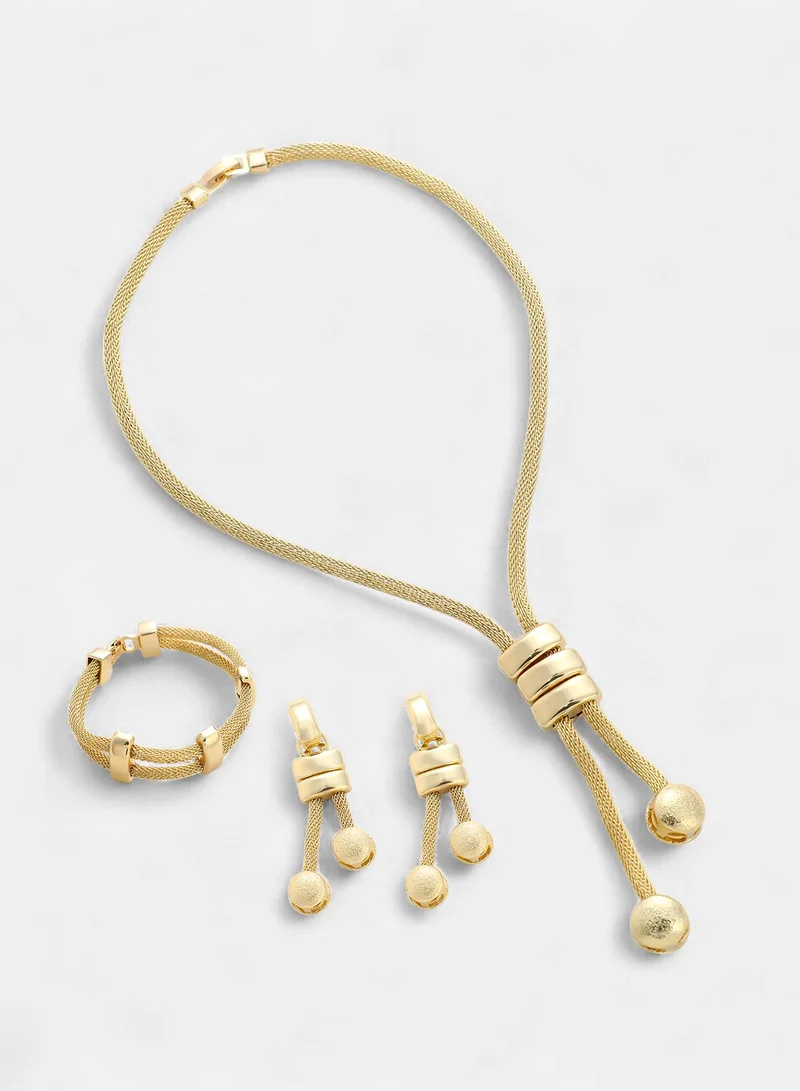 SOHI Tasseldrop Artificial Jewellery Set