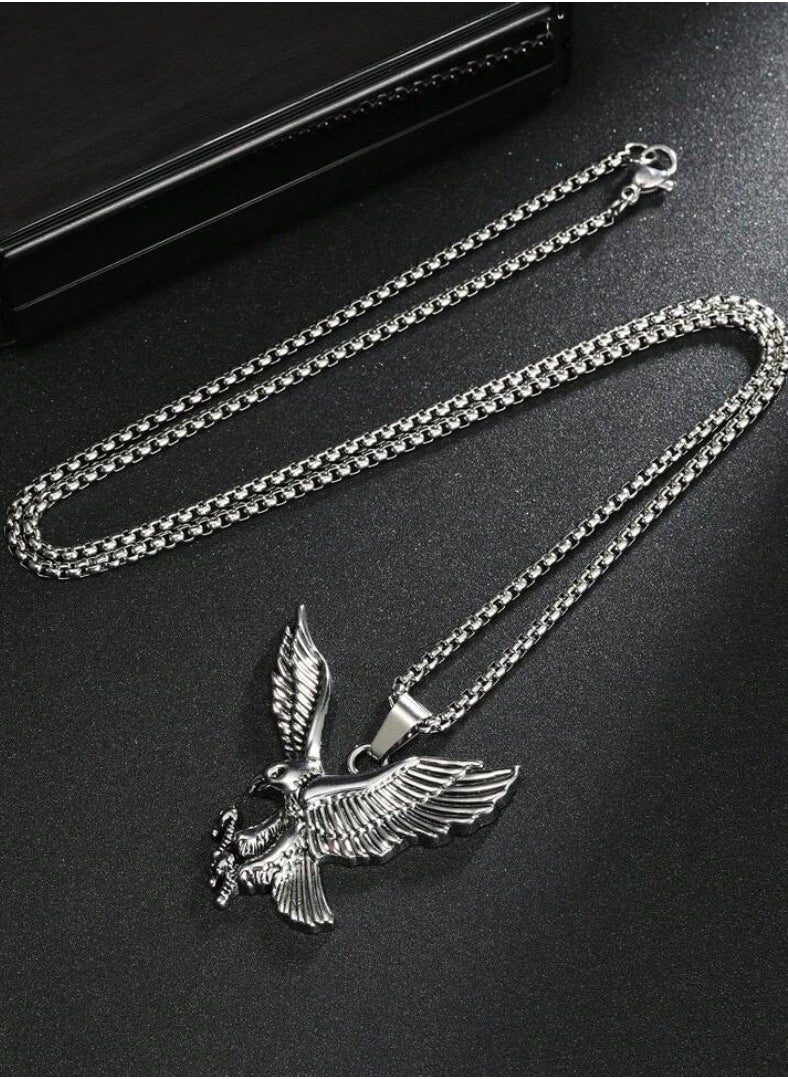 JewelryLand Elegant Stainless Steel Necklace For Men  - Image 5