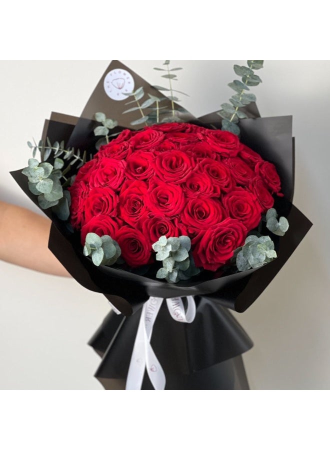 Generic 25 Red Roses In Black Wrapping Fresh Flowers