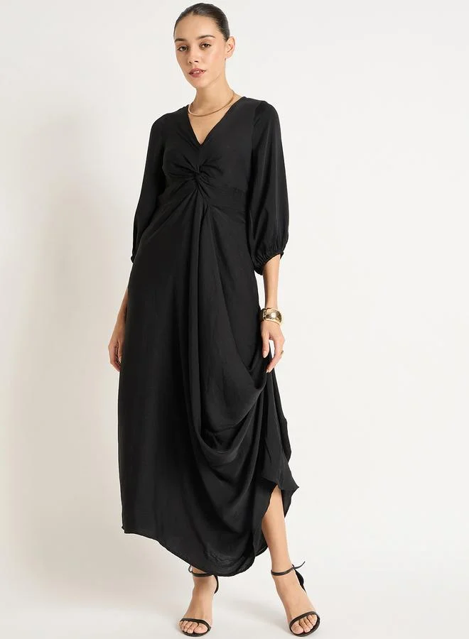 Femmella Femmella Black Satin Front Twisted Maxi Dress