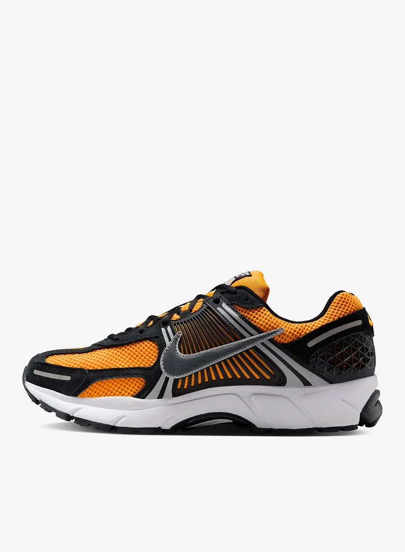 Nike Zoom Vomero 5 Fest