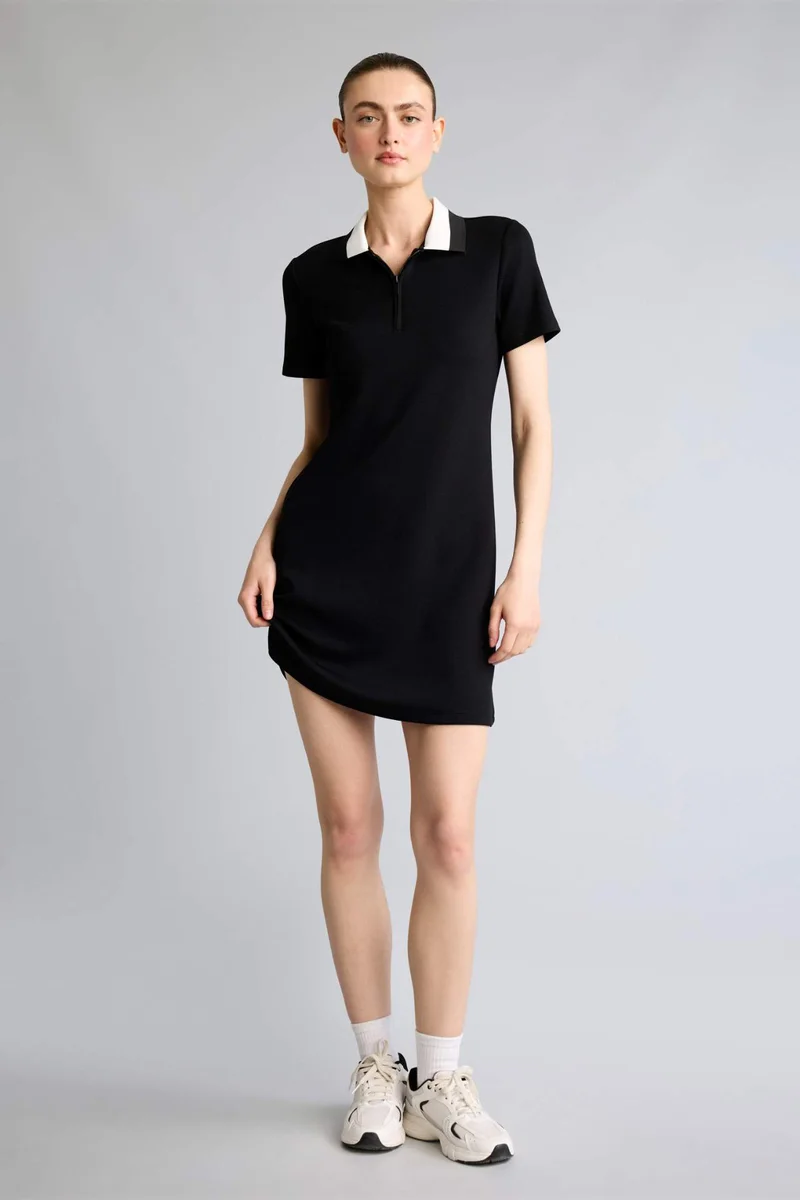 ديفاكتو Standard Fit Polo Neck Basic Mini Dress