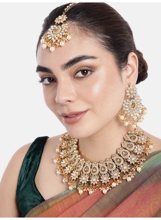 بيورا طقم مجوهرات مانج تيكا من بيورا مطلي بالذهب ومرصع بلؤلؤ الكوندان المتدلي والأقراط للنساء - Image 2