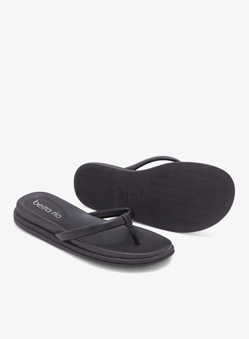 Beira Rio Black Flat Sandals for Women – Stylish Ladies Flat Sandals & Comfortable Flat Slippers for Women | Best Price UAE
