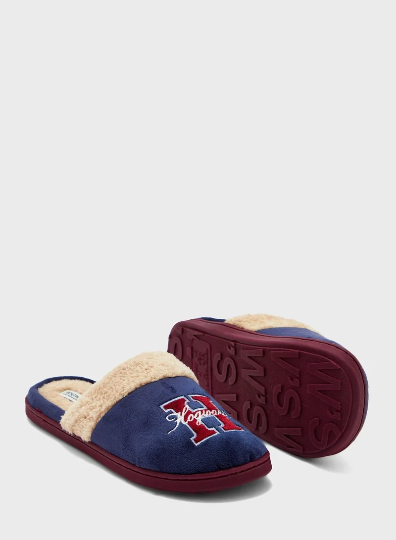 ومن سيكريت Harry Potter Fur Slip Ons