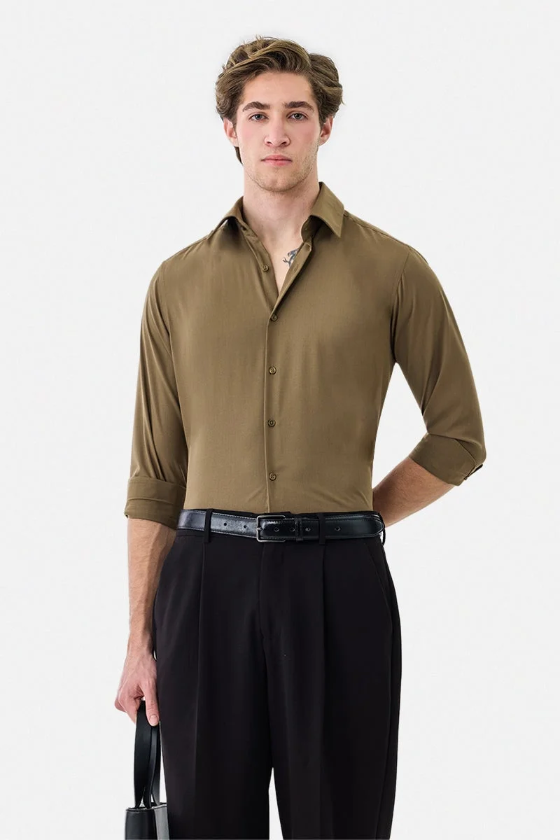 سنيتش قميص فاخر بقصة ضيقة قابلة للتمدد