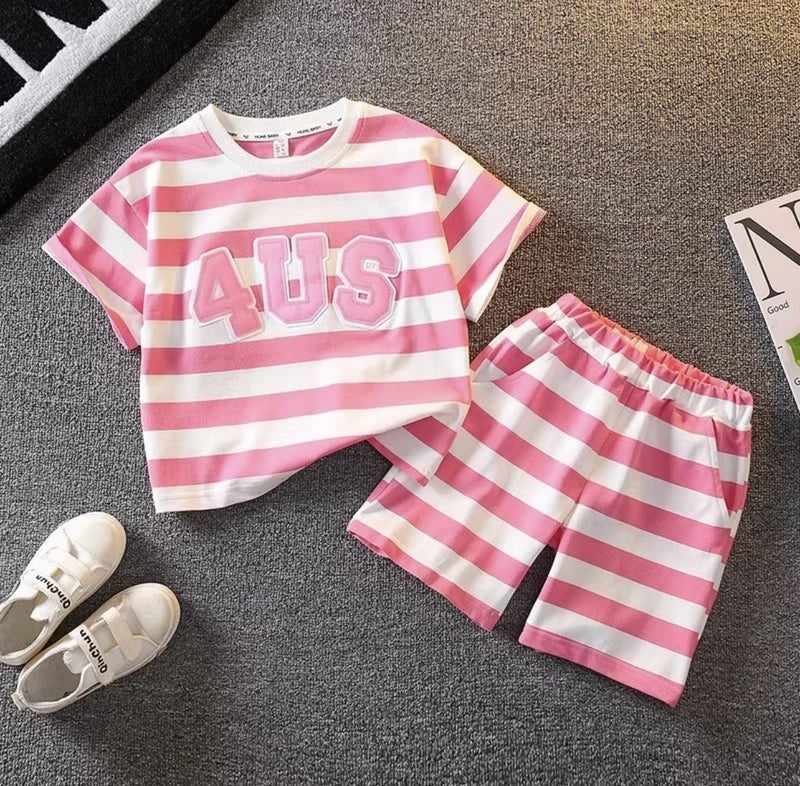 2024 Summer New Mens and Womens Suit Handsome Short-sleeved T-shirt Childrens Baby Fried Street Casual Sports Shorts Trendy [Set] pink striped 1235#