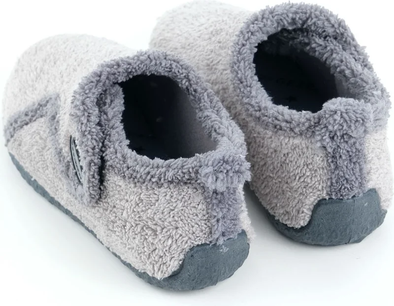 جيزر Winter Boy Plush Comfortable Sole Velcro Adjustable Home School Nursery Slippers Shoes