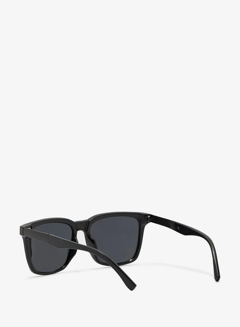 Seventy Five Casual Wayfarer Sunglasses