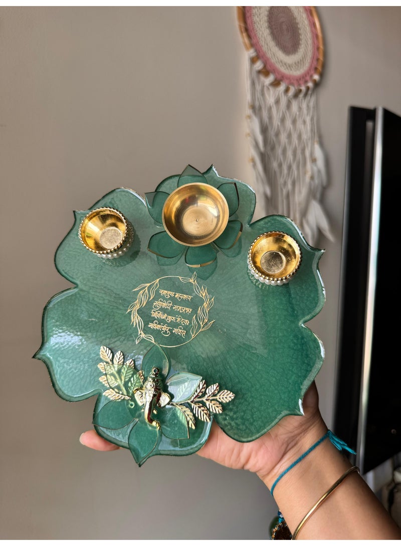 Ready For Chai صينية بوجا يدوية جاهزة للشاي مع مانترا غانيش | صينية زينة للمهرجانات لعيد ديwali، غانيش تشاتورثي والمناسبات الخاصة - Image 1