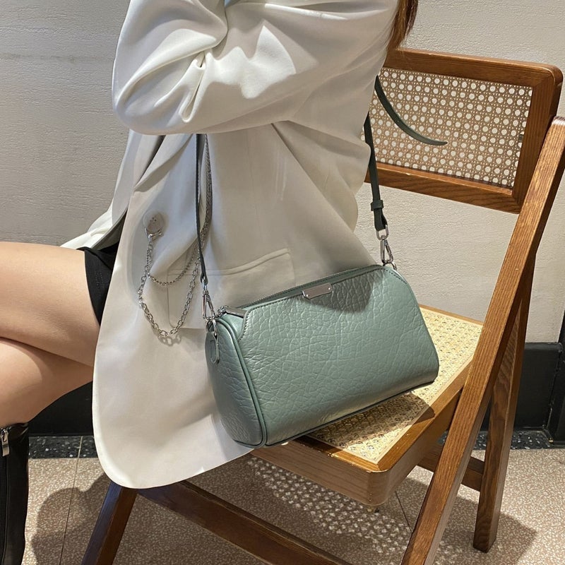 First Layer Cowhide Elephant Pattern Fashion All-Match Pillow Bag New Women'S Bag Leather Supply Single Shoulder Oblique Collapse - Image 4