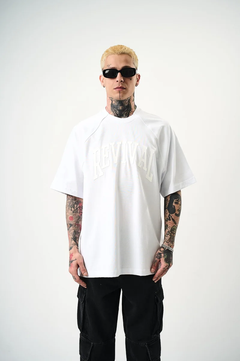 ريسباير تي شيرت رجالي مقاس كبير (Oversize) بطبعة "Revival"، أبيض