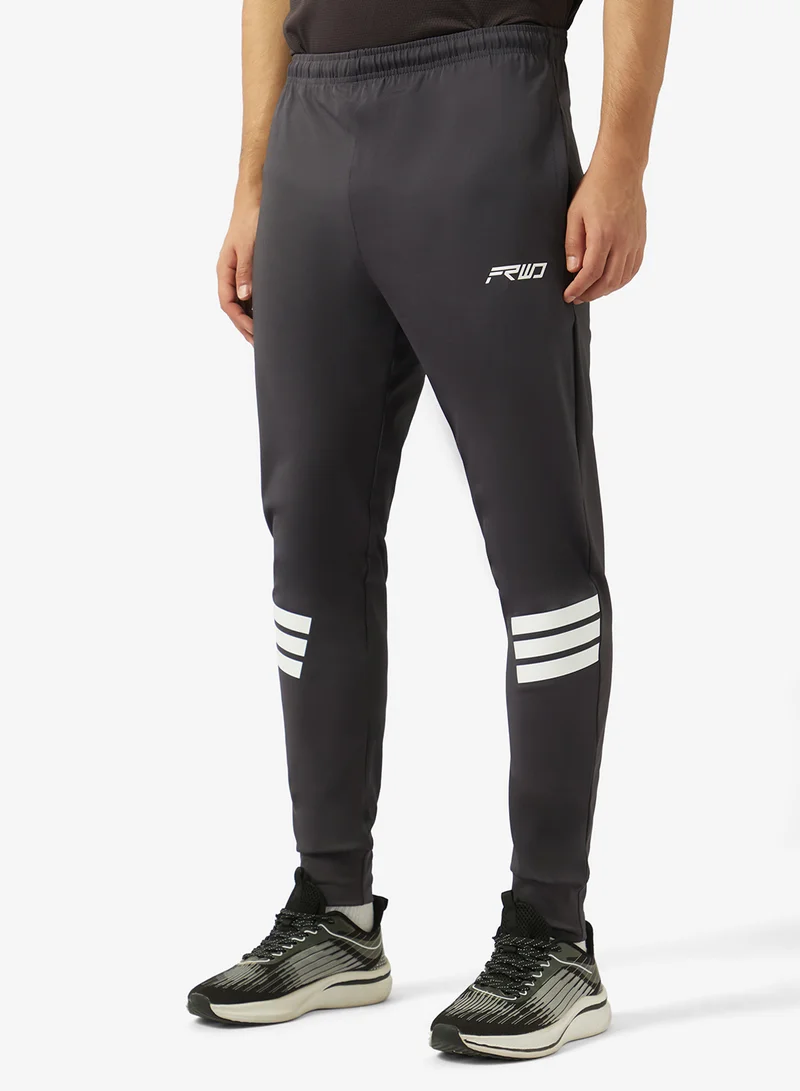 FRWD Regular Fit Joggers With 3 Strips Print