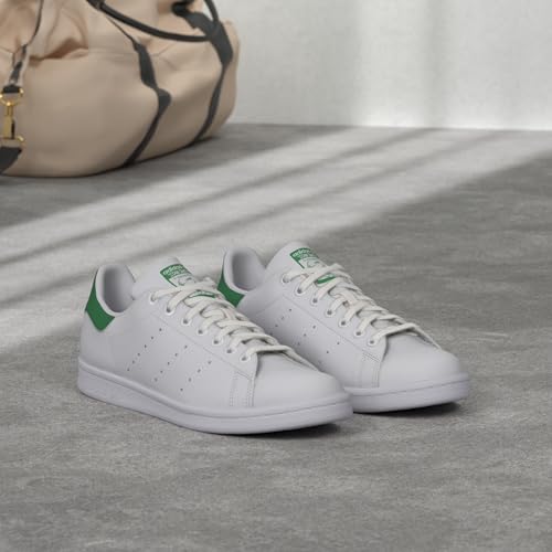 adidas Originals Men's Stan Smith (End Plastic Waste) Sneaker, White/White/Green, 4 - Image 3