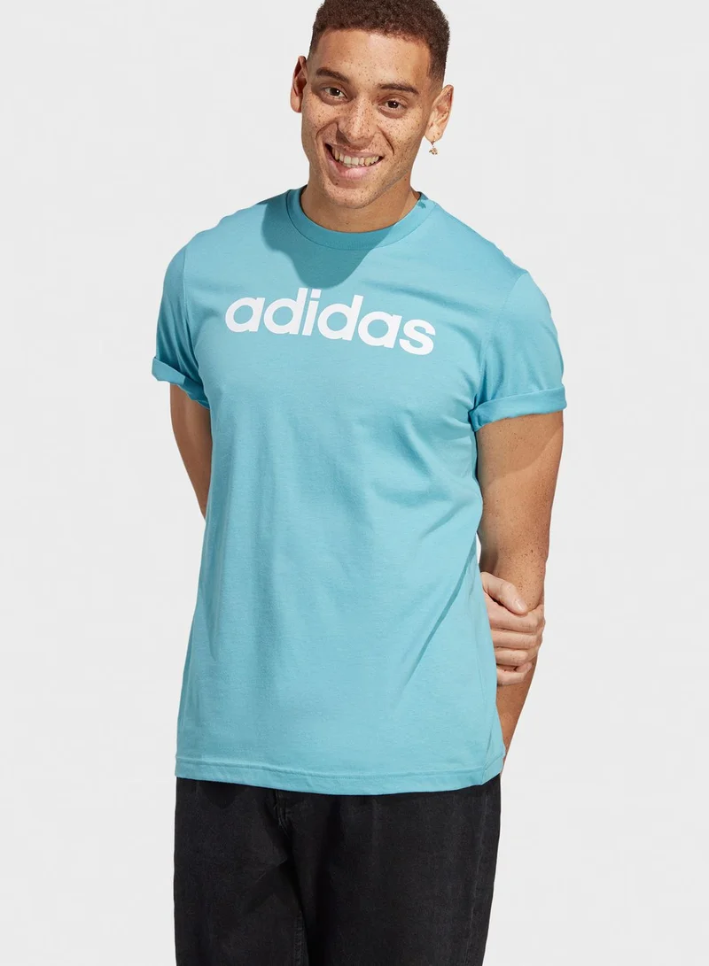 adidas تيشيرت جيرسيه أساسي بشعار الماركة