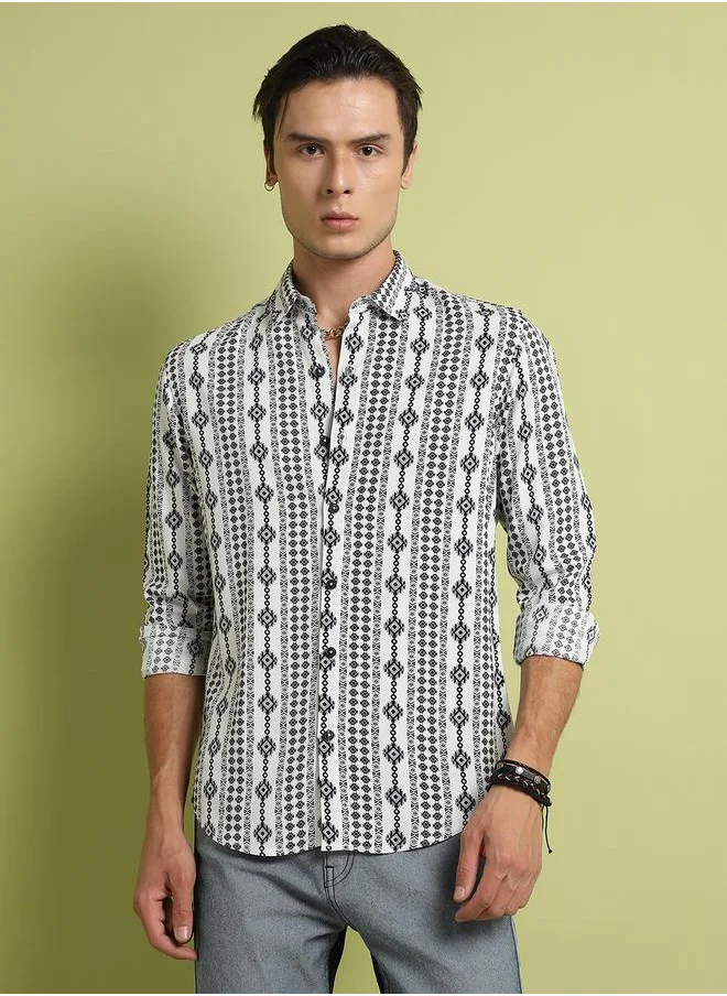 كامبوس سوترا Geometric Aztec Print Buttoned Shirt by Styli
