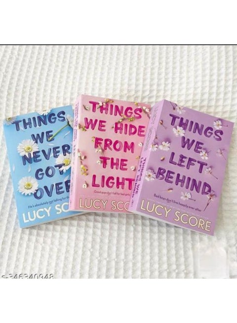 الأشياء التي تركناها خلفنا، الأشياء التي نخفيها عن النور، الأشياء التي لم نتجاوزها أبدًا بقلم لوسي سكور مجموعة من 3 كتب