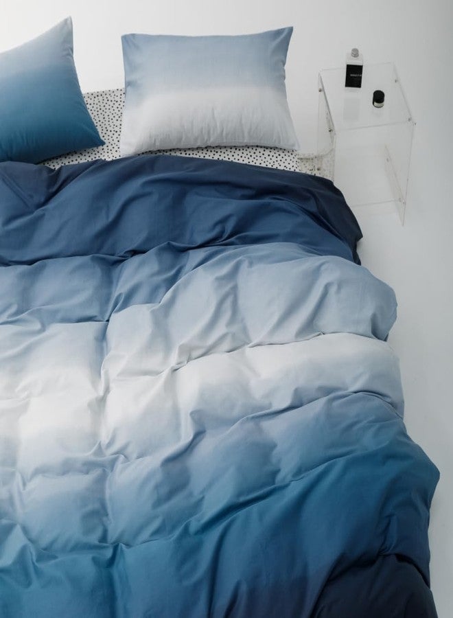 BlueBlue مجموعة أغطية لحاف أطفال زرقاء زرقاء كوين 100% قطن للفتيان والفتيات والمراهقين من الأزرق الداكن إلى الأبيض تغيير 1 غطاء لحاف كامل 2 غطاء وسادة، كوين - Image 4