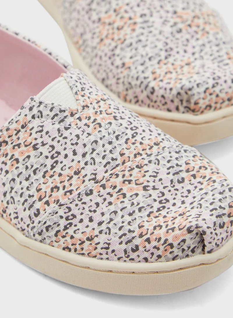 TOMS Kids Leopard  Print Slip Ons