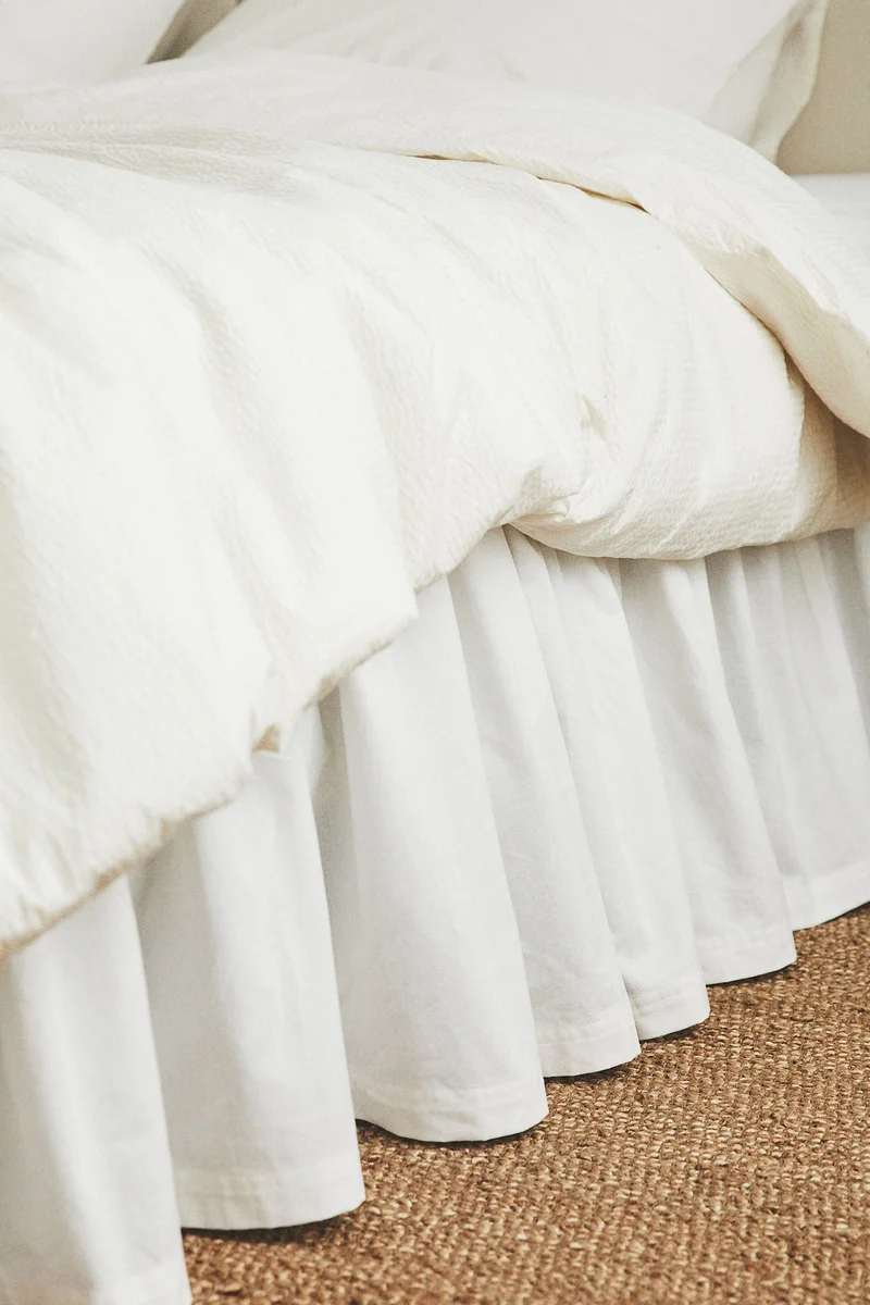 اتش اند ام شرشف فردي مكشكش لجوانب السرير من مزيج القطن