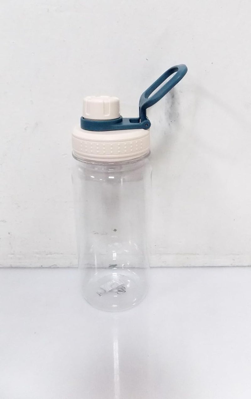 B&D 600ml Water Bottle with Blue Cap