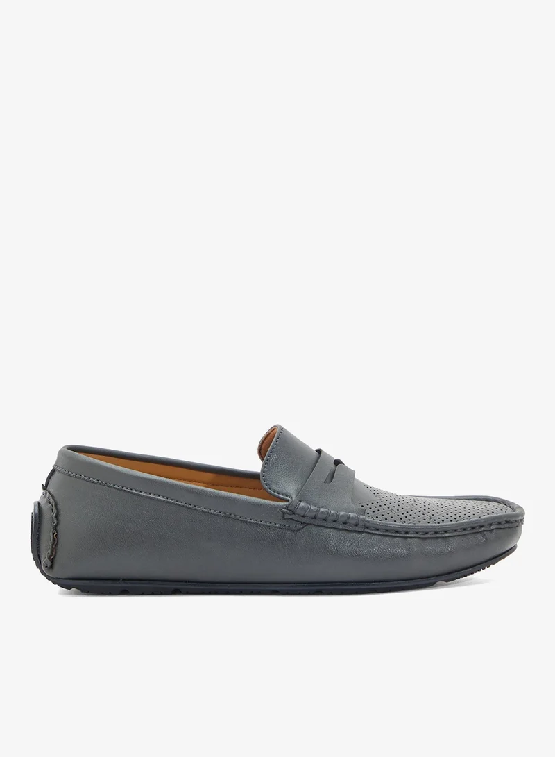 Perforation Detail Casual Loafers