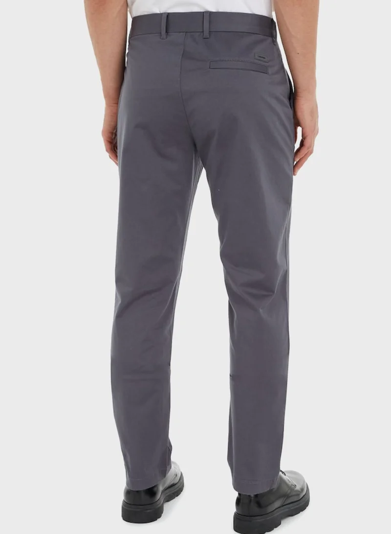 CALVIN KLEIN Essential Chinos