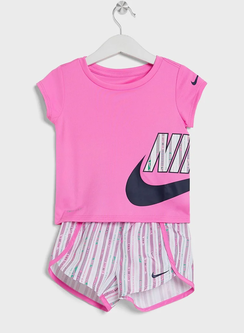 Nike Infant Happy Camper Sprinter T-Shirt Set