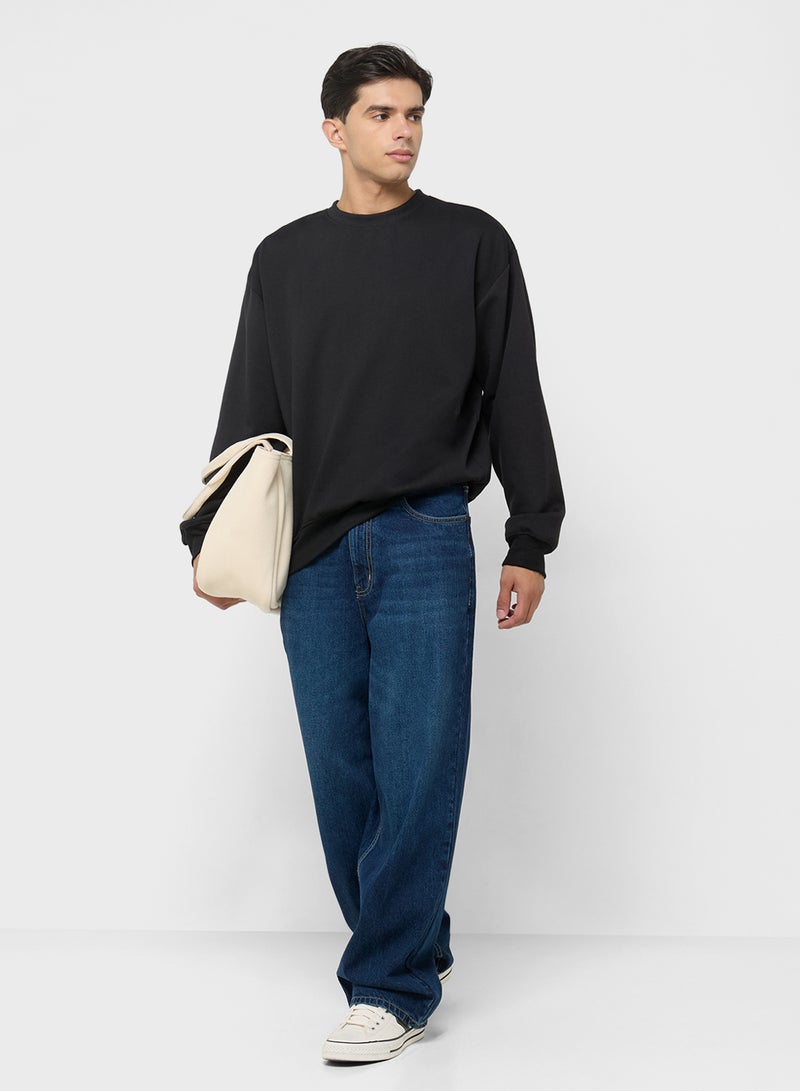 Seventy Five Oversized Basic Sweatshirt  - Image 4