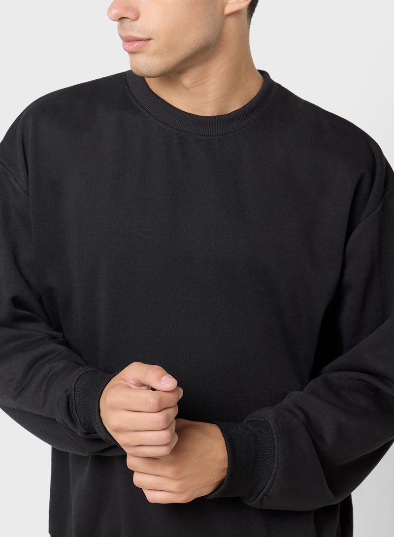 Seventy Five Oversized Basic Sweatshirt  - Image 3