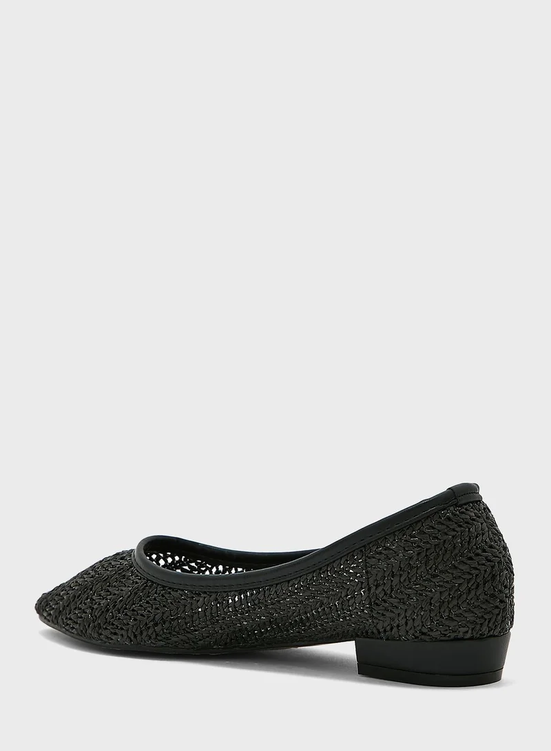 ELLA Raffia Pointed Ballerina